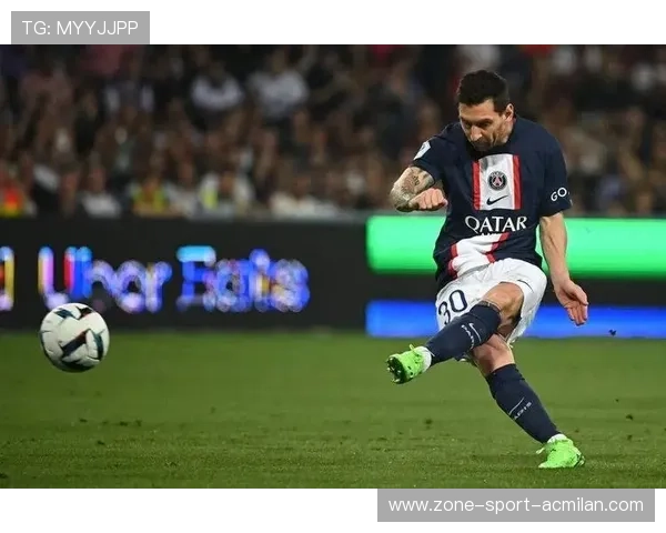 内马尔禁区外挑射差之毫厘：从微观训练到宏观成就的精准之路