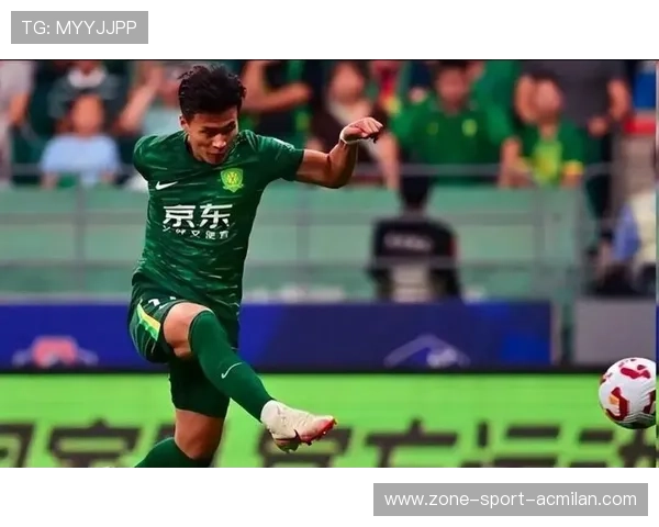 大连英博林良铭禁区劲射，锁定胜局